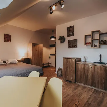 Farm stay Sady Blotnica Dom Goscinny Prusy (Lower Silesia)