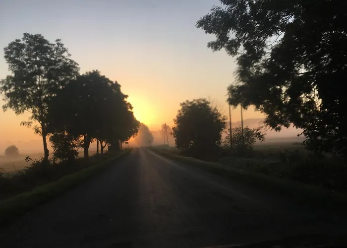 Sady Blotnica Çiftlik konaklama Prusy (Lower Silesia)