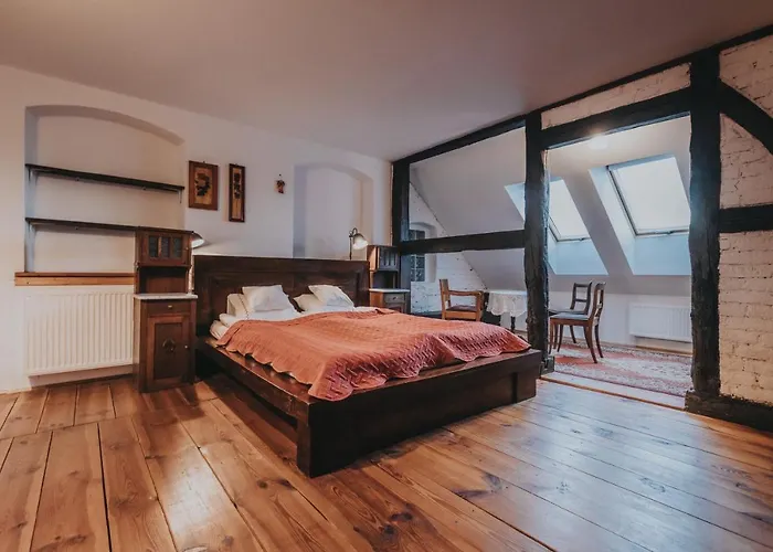 Sady Blotnica Çiftlik konaklama Prusy (Lower Silesia)